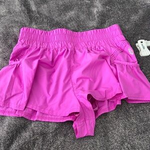 Get your flirt on shorts